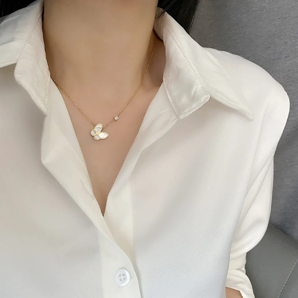 womens necklace with butterfly pedant